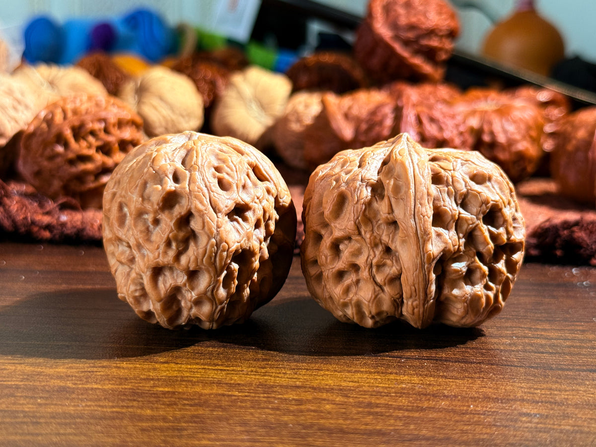 Rolling Stone Walnut Pair | Lesser-Known Variety | Great Choice for Beginners | 45mm